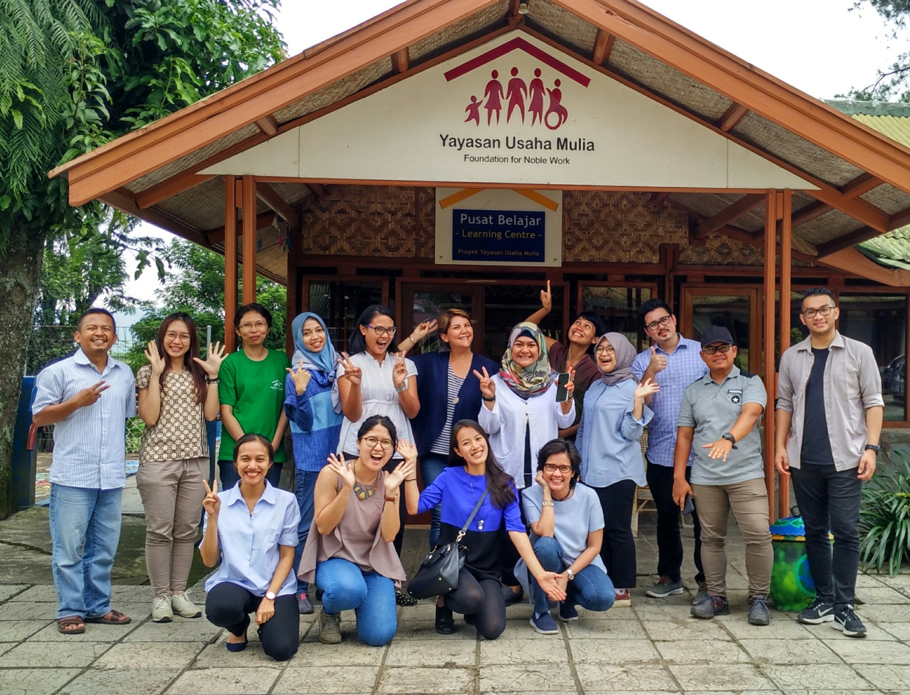 Yayasan Usaha Mulia (YUM) recently hosted a visit from Asia Philanthropy Circle (APC) and like-minded education enthusiasts to our community development centre on December 12th.     