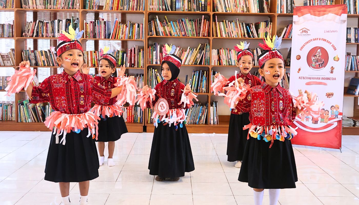 August in Indonesia always feels special—the air is filled with excitement, flags flutter everywhere, and the spirit of independence runs high. At YUM Kalimantan, we welcomed this festive month in the best way we know how.